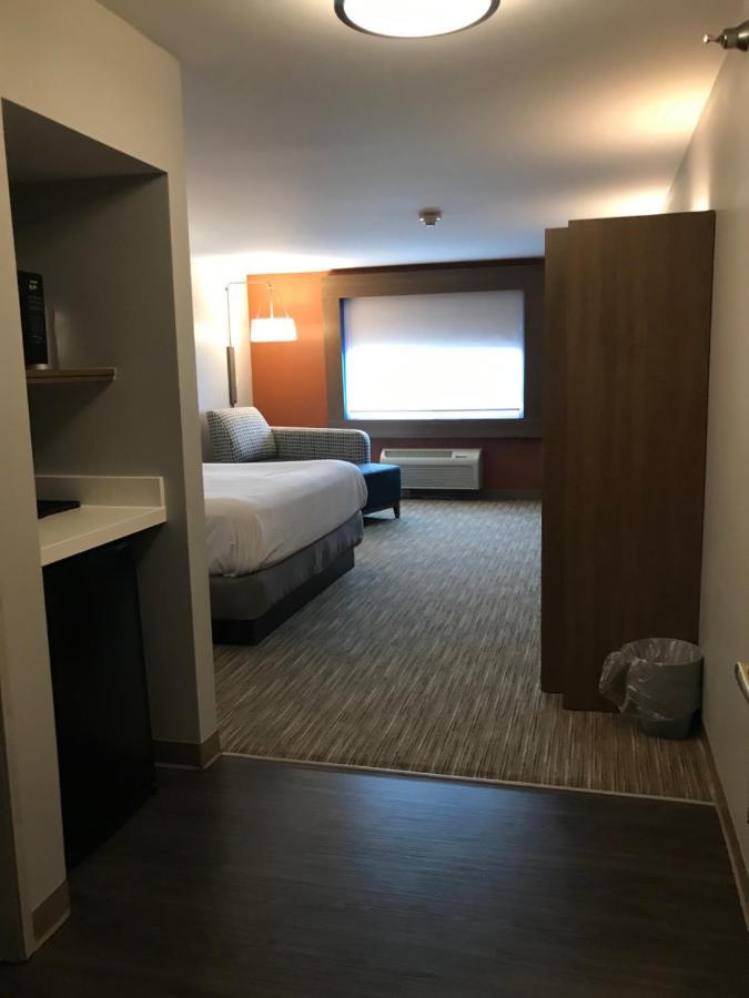 Holiday Inn Express - Toledo West - Napoleon By Ihg Exterior photo