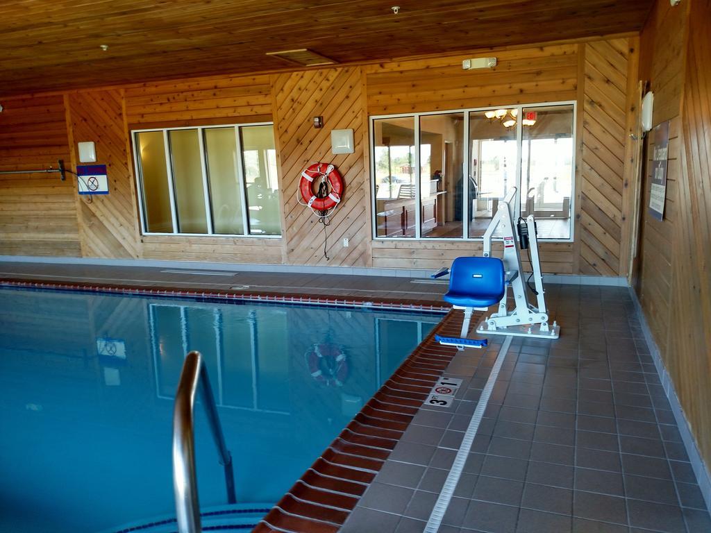 Holiday Inn Express - Toledo West - Napoleon By Ihg Exterior photo